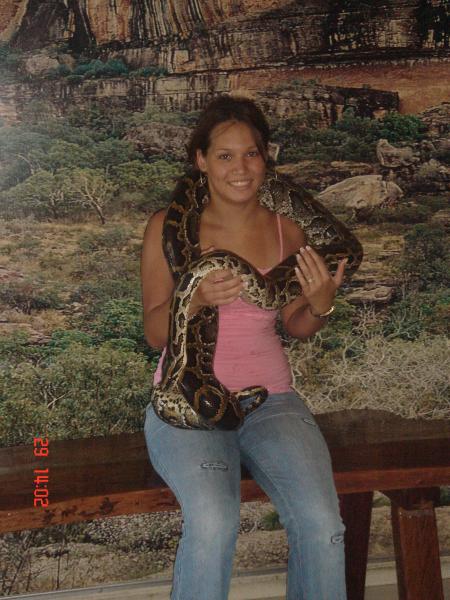                Moi avec un p***** de python !!! tro cool! lol